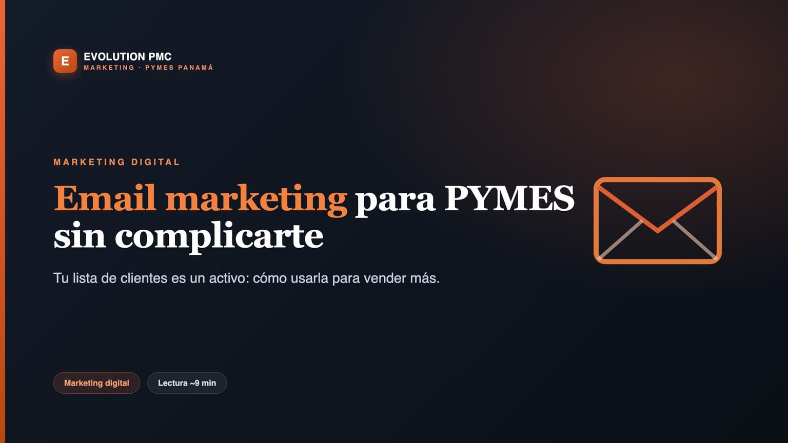 Escena de email marketing para pymes: dueño de un negocio en Panamá revisando su lista de correos en la laptop